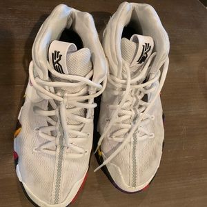 Nike Kyrie 4 NCAA shoes